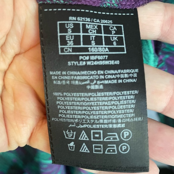 Guess blouse, women’s - Picture 6 of 6